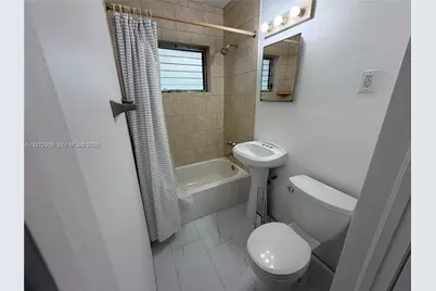 836 NW 12th Ter #2, Fort Lauderdale, FL 33311 - Photo 14