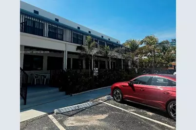 322 Harding St #B101, Hollywood, FL 33019 - Photo 36