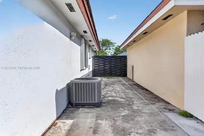 14661 SW 168th Ter, Miami, FL 33177 - Photo 30