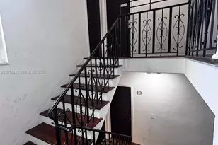 319 W 28th St, Miami Beach, FL 33140 - Photo 6