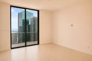 77 SE 5 St, Miami, FL 33131 - Photo 8