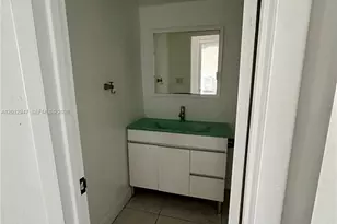 1501 NE 191st St, Miami, FL 33179 - Photo 6