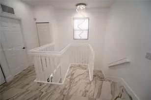8821 W 34th Ct, Hialeah, FL 33018 - Photo 16