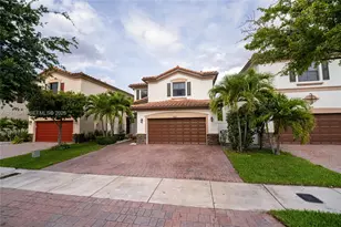 8821 W 34th Ct, Hialeah, FL 33018 - Photo 2