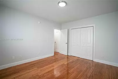 7325 Carlyle Ave #10, Miami Beach, FL 33141 - Photo 14