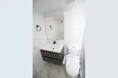 240 W Park Dr #108-4, Miami, FL 33172 - Photo 24