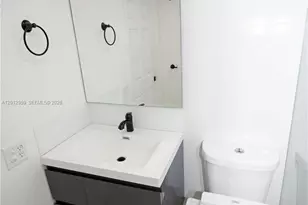 240 W Park Dr, Miami, FL 33172 - Photo 24