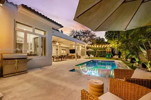 918 Santiago St, Coral Gables, FL 33134 - Photo 4