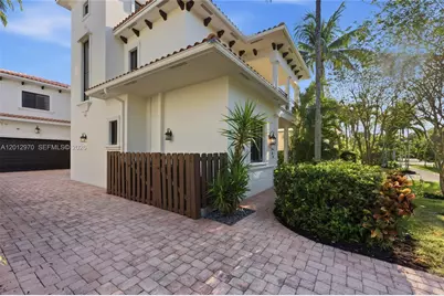 1704 NE 1st St, Fort Lauderdale, FL 33301 - Photo 14