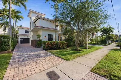 1704 NE 1st St, Fort Lauderdale, FL 33301 - Photo 12