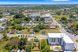 11969 SW 216th St, Miami, FL 33170 - Photo 8