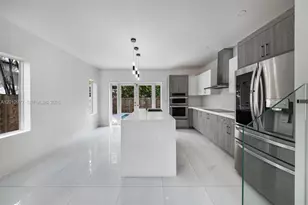 3142 Carter St, Miami, FL 33133 - Photo 14