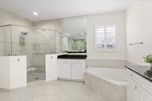 8610 Lakeside Bnd, Parkland, FL 33076 - Photo 12