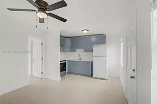 1021 SW 3rd St, Miami, FL 33130 - Photo 4