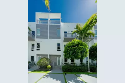 9165 NW 33rd St, Doral, FL 33172 - Photo 1