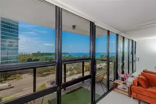 600 NE 36th St, Miami, FL 33137 - Photo 6