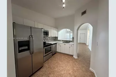 1320 SE 31st Ct #204-37, Homestead, FL 33035 - Photo 6