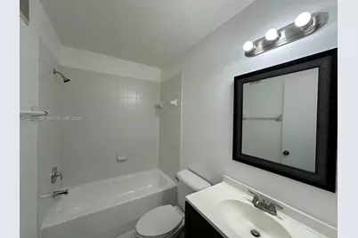 1320 SE 31st Ct #204-37, Homestead, FL 33035 - Photo 10