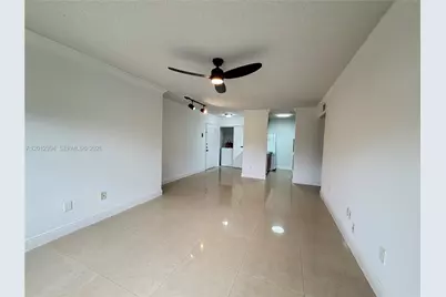 4281 W McNab Rd #25, Pompano Beach, FL 33069 - Photo 14