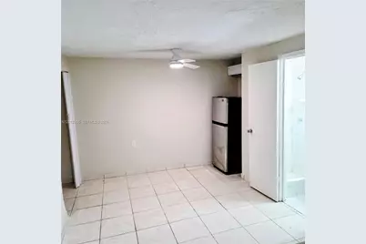 5871 NW 199th St #5871R, Hialeah, FL 33015 - Photo 2