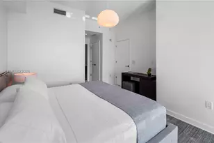 851 NE 1st Ave, Miami, FL 33132 - Photo 18