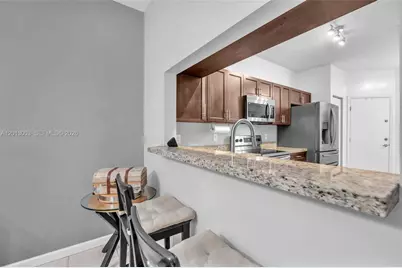 8327 Via Leonessa, Boca Raton, FL 33433 - Photo 14