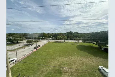 8233 Harding Ave #503, Miami Beach, FL 33141 - Photo 2