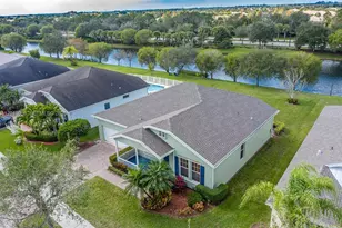 10671 SW Waterway Ln, Port Saint Lucie, FL 34987 - Photo 4