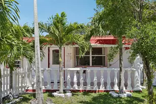 1215 S 24th Ave, Hollywood, FL 33020 - Photo 4