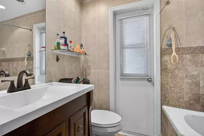 8505 NW 29th Dr, Coral Springs, FL 33065 - Photo 8