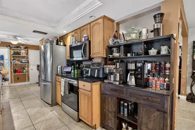 8505 NW 29th Dr, Coral Springs, FL 33065 - Photo 16