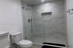 491 Racquet Club Rd, Weston, FL 33326 - Photo 24