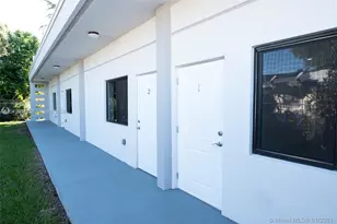 120 NE 71st St, Miami, FL 33138 - Photo 14