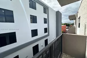 1337 NW 1st St, Miami, FL 33125 - Photo 20