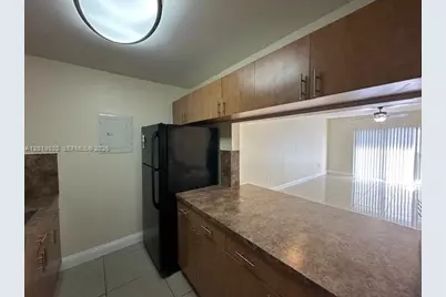 1337 NW 1st St #14, Miami, FL 33125 - Photo 10
