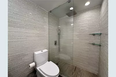 1200 West Ave #724, Miami Beach, FL 33139 - Photo 18