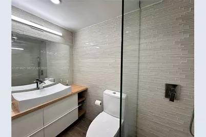 1200 West Ave #724, Miami Beach, FL 33139 - Photo 6