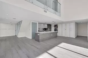 121 NE 34th St, Miami, FL 33137 - Photo 14
