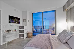 121 NE 34th St, Miami, FL 33137 - Photo 28
