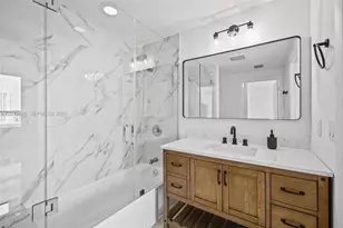 90 SW 3rd St, Miami, FL 33130 - Photo 12