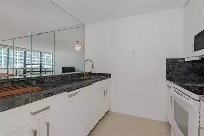 600 NE 36th St #706, Miami, FL 33137 - Photo 12