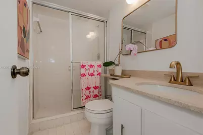 600 NE 36th St #706, Miami, FL 33137 - Photo 18