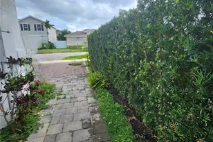 13245 SW 271st Ter, Homestead, FL 33032 - Photo 24
