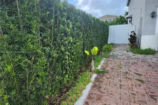 13245 SW 271st Ter, Homestead, FL 33032 - Photo 1