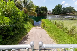 19311 Sterling Dr, Cutler Bay, FL 33157 - Photo 32