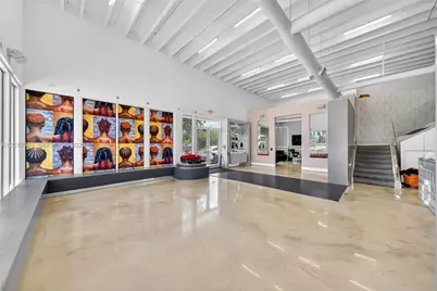201 NW 37th St, Miami, FL 33127 - Photo 14