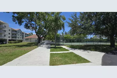 8240 SW 210th St #214, Cutler Bay, FL 33189 - Photo 38