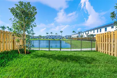 4941 Peacock Way #5838, Dania Beach, FL 33312 - Photo 26