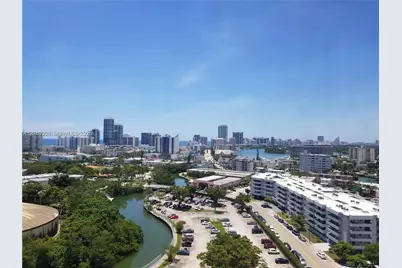 7441 Wayne Ave #7J, Miami Beach, FL 33141 - Photo 2