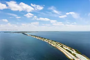 175 SE 25th Rd, Miami, FL 33129 - Photo 32